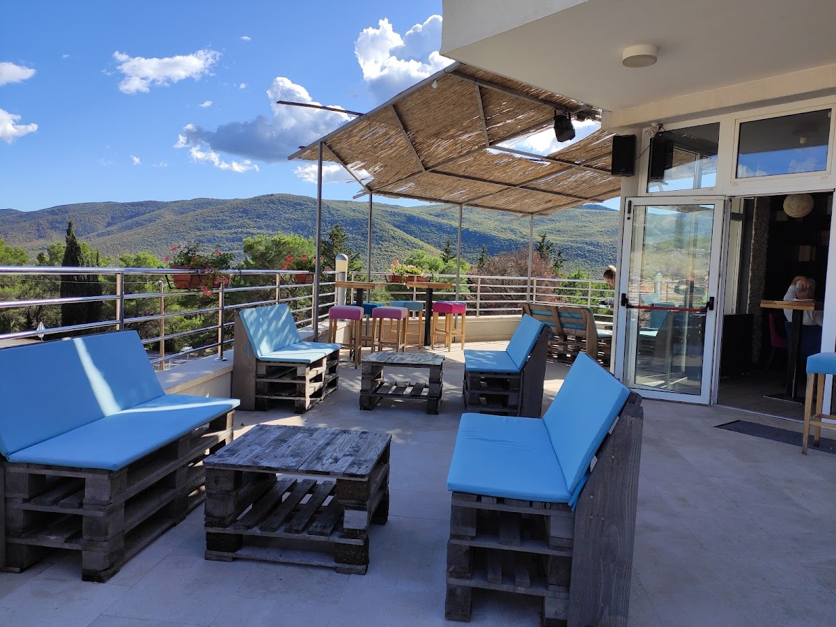 Caffe Bar 'druga Prilika'-4